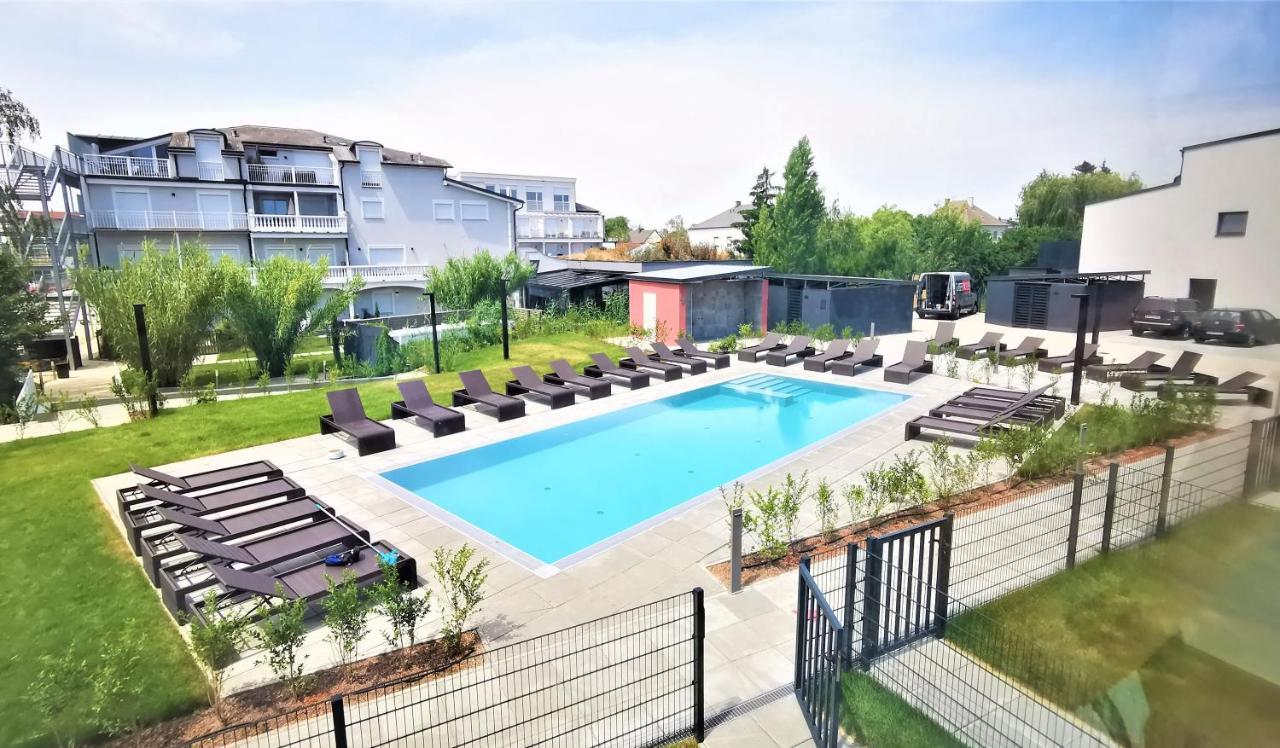 Spa Residenz Neusiedl Appartments Нойзидл ам Зее Екстериор снимка