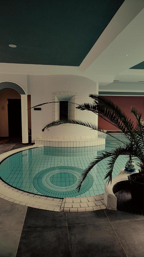 Spa Residenz Neusiedl Appartments Нойзидл ам Зее Екстериор снимка